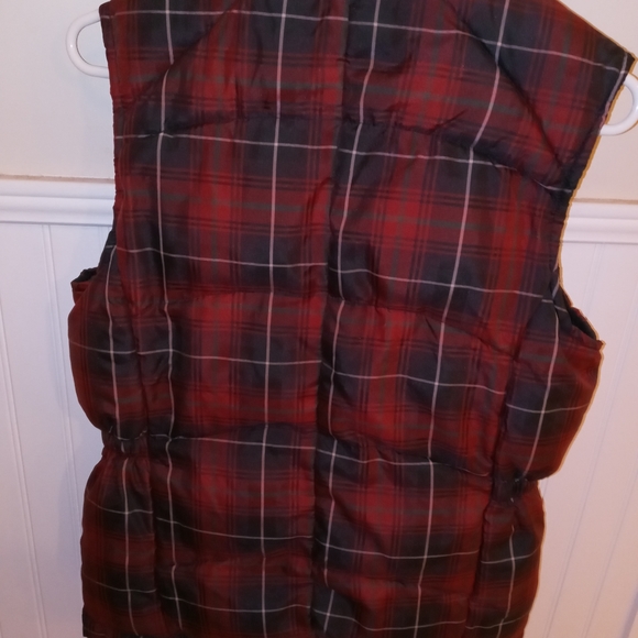 Plaid puffer vest - Picture 3 of 4